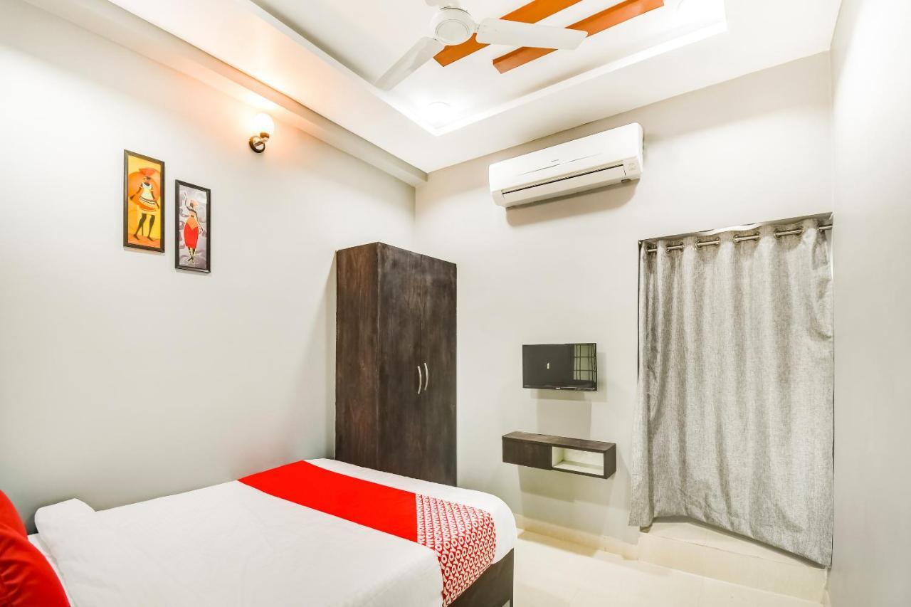 Oyo 60726 Hotel Vrindavan Bilāspur Esterno foto