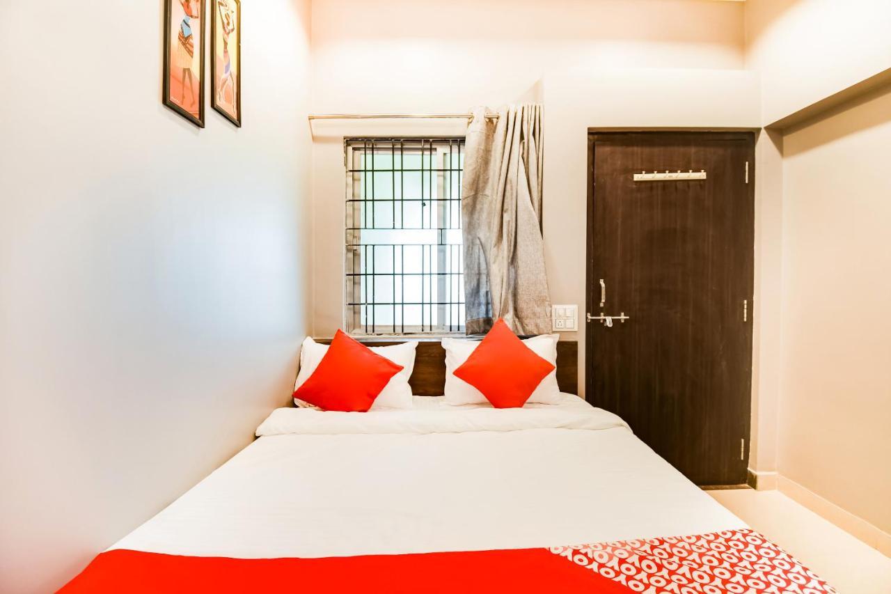 Oyo 60726 Hotel Vrindavan Bilāspur Esterno foto