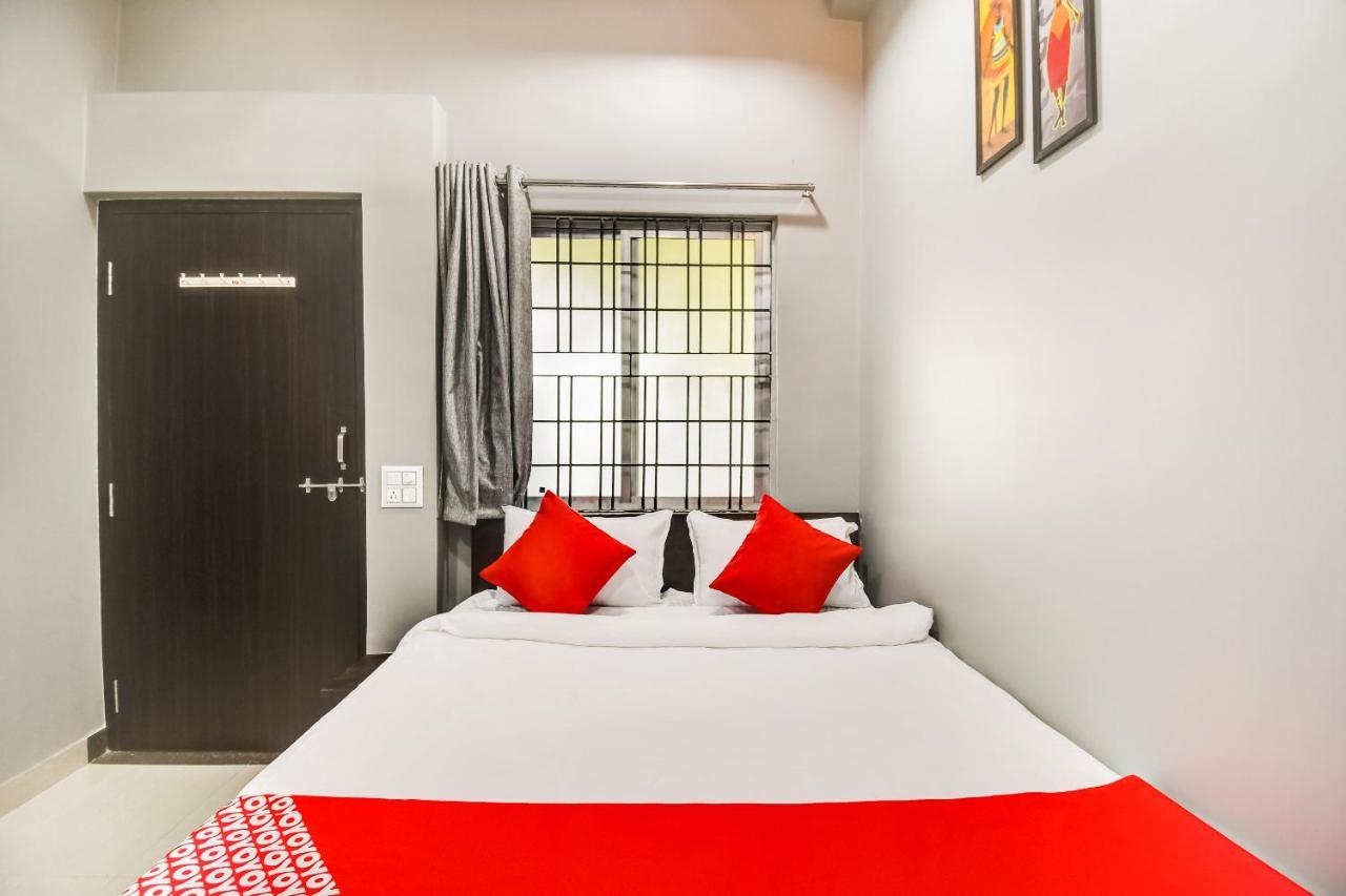 Oyo 60726 Hotel Vrindavan Bilāspur Esterno foto