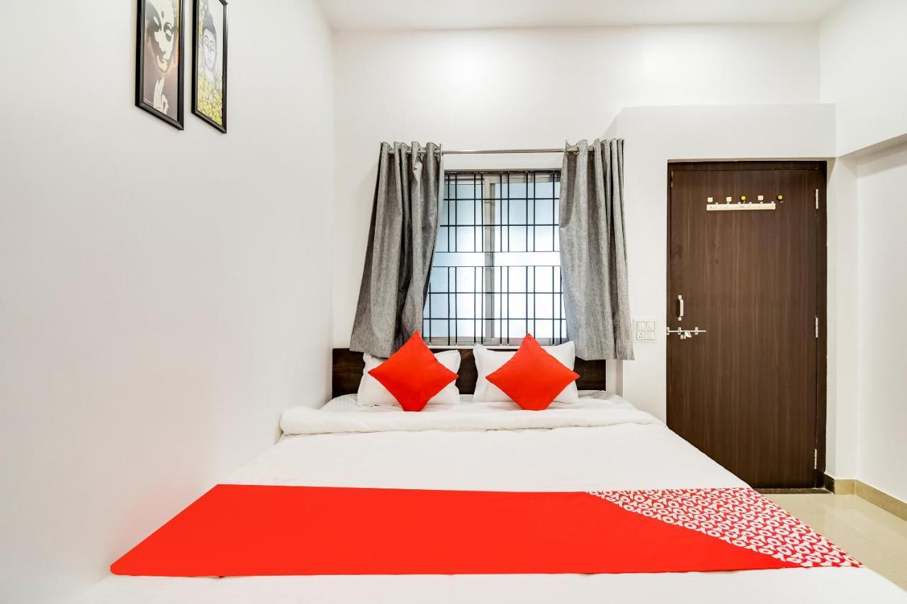 Oyo 60726 Hotel Vrindavan Bilāspur Esterno foto